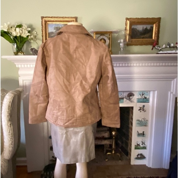 Superlative Fashion suede jacket from Italy. Hippie, boho chic, cottage core . - Picture 4 of 6